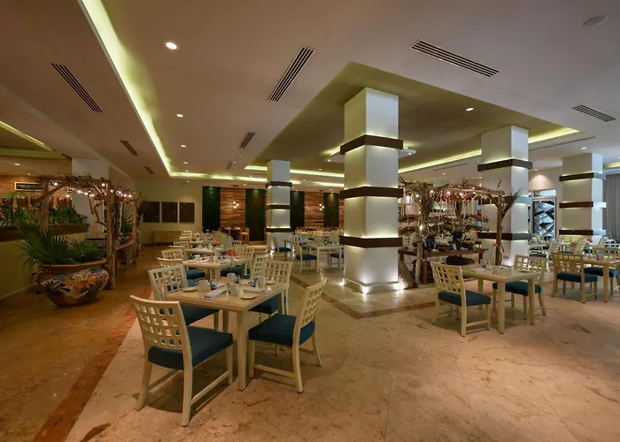 Resort El Dorado Royale, & Inclusive Adults Only
