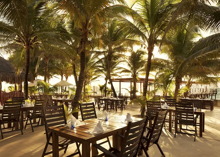 El Dorado Royale, & Inclusive Adults Only Resort Puerto Morelos